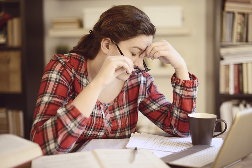 7 Ways Anxiety and Stress affects Women’s life