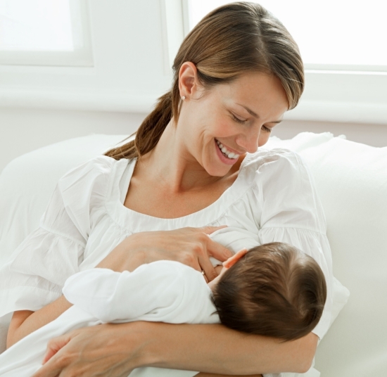 breastfeeding vs. bottle feeding